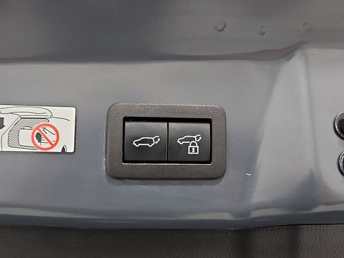 Certified 2024 Toyota Prius Prime image 7