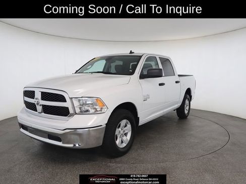 Used 2023 RAM 1500 Classic SLT w/ Electronics Group AWD/4WD image 4