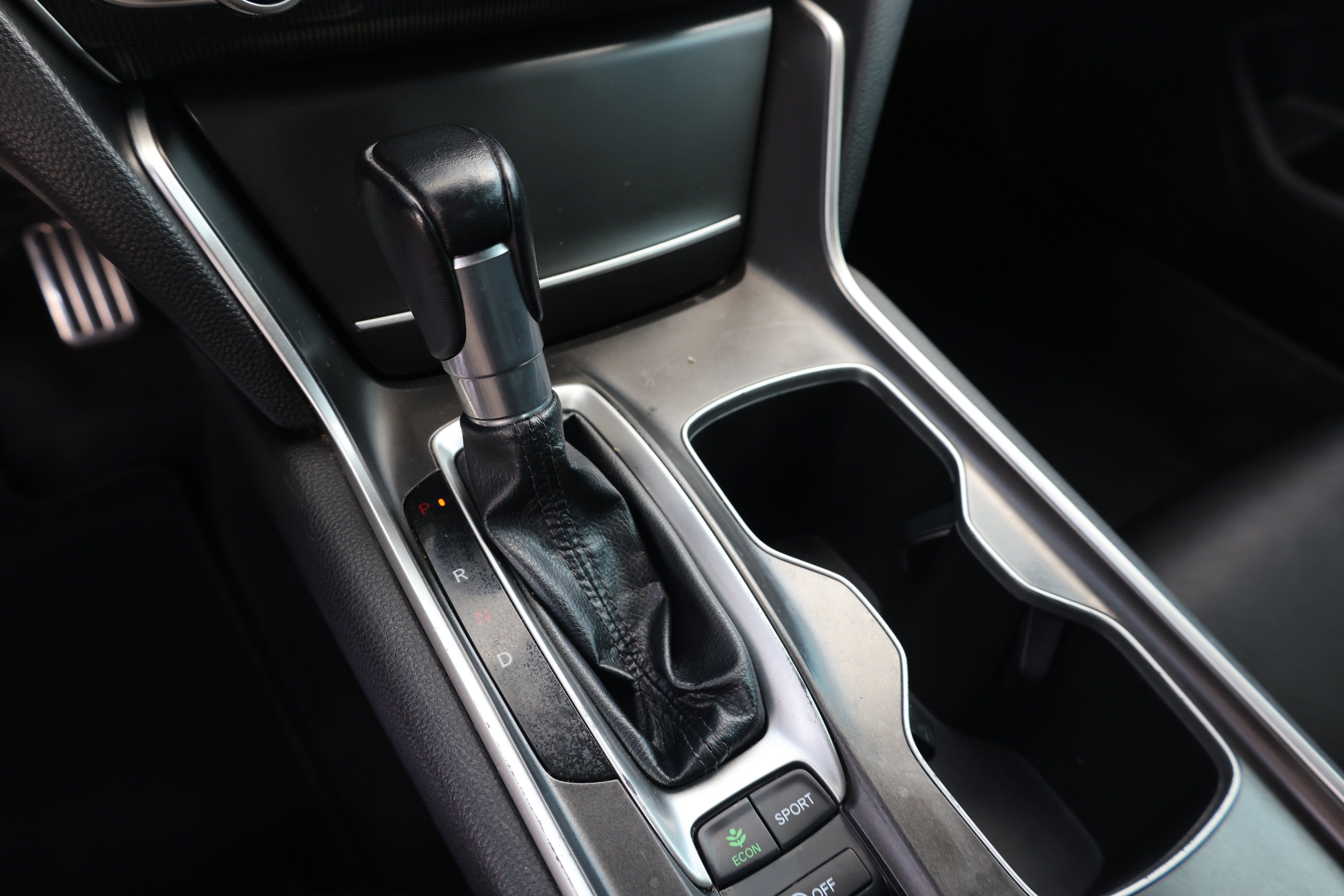 Used 2022 Honda Accord Sport image 11