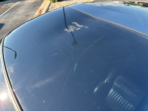 Used 2004 Chevrolet Corvette Coupe image 11