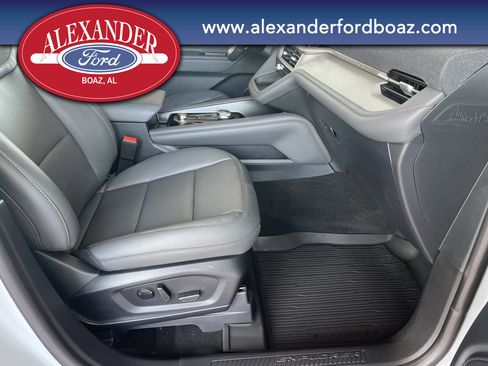 New 2026 Ford Explorer Active w/ Active Comfort Package image 14