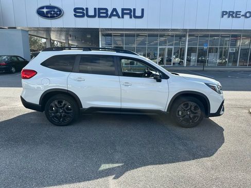 Used 2023 Subaru Ascent Onyx Edition Limited image 2