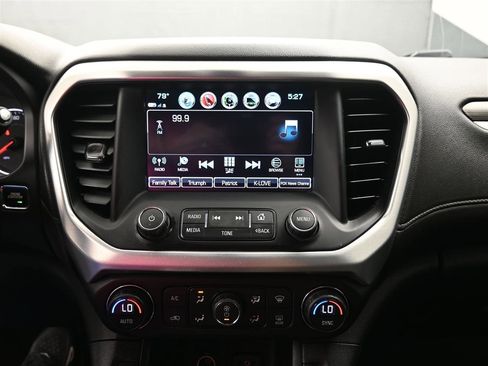 Used 2018 GMC Acadia SLT image 17