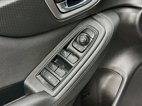 Used 2022 Subaru Forester Premium image 15