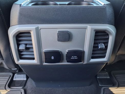 Used 2022 Ford F250 Lariat w/ Lariat Ultimate Package image 18