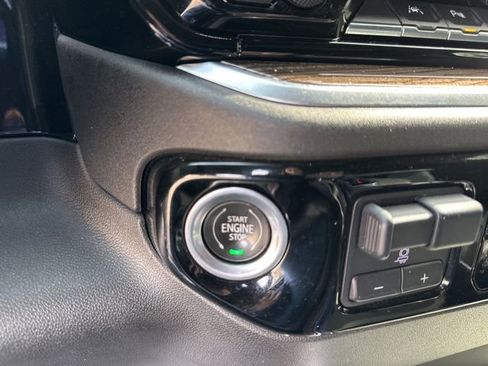 Used 2022 Chevrolet Silverado 1500 RST w/ All Star Edition Plus image 21