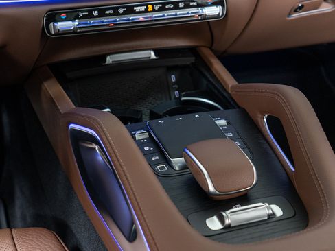 Used 2026 Mercedes-Benz GLS 450 4MATIC image 20