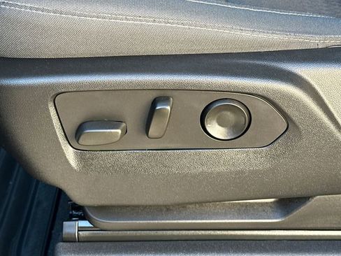 Used 2022 Chevrolet Silverado 1500 Custom w/ Rally Edition image 37