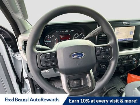 New 2025 Ford F550 4x4 Supercab Super Duty image 7