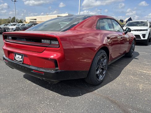 New 2026 Dodge Charger R/T AWD/4WD image 7