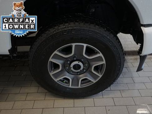 Used 2024 Ford F350 Lariat w/ Lariat Ultimate Package image 8