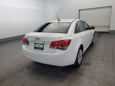 Used 2014 Chevrolet Cruze LS FWD image 7