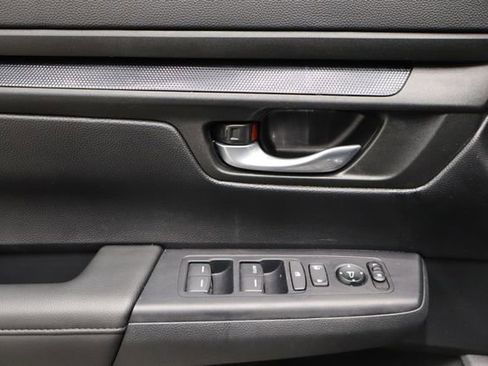 Used 2023 Honda CR-V LX image 17