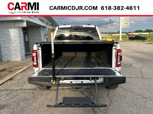 Used 2022 Ford F150 Raptor w/ Equipment Group 801A High AWD/4WD image 9