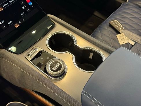New 2026 Cadillac Vistiq Premium Luxury image 29