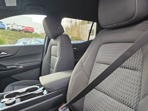 New 2026 Chevrolet Equinox LT w/ Safety and Technology Package image 12
