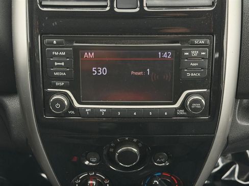 Used 2016 Nissan Versa Note SV image 21