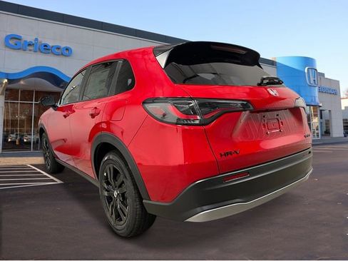 New 2027 Honda HR-V Sport image 3