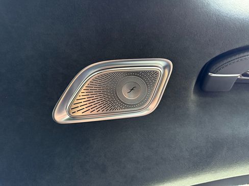 Used 2024 Mercedes-Benz S 63 AMG S image 64