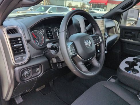 New 2026 RAM 2500 Tradesman AWD/4WD image 10