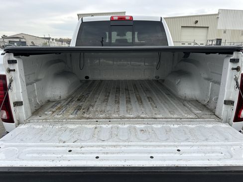 Used 2017 RAM 1500 Sport image 5