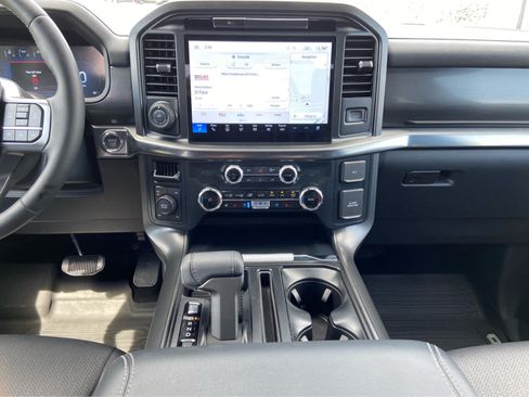 Used 2025 Ford F150 Lariat AWD/4WD image 17