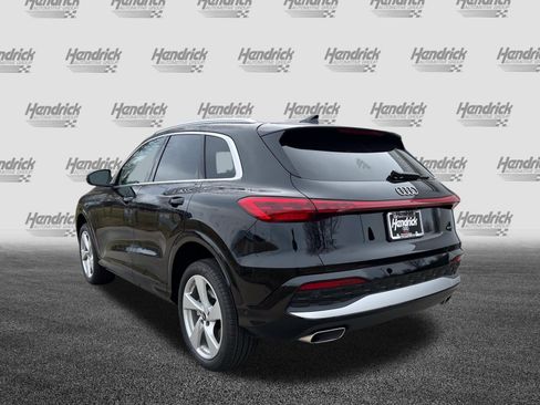Certified 2025 Audi Q5 Premium AWD/4WD image 7