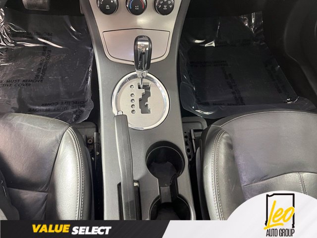 Used 2010 Chrysler Sebring Touring w/ Hands-Free Convenience Group FWD image 18