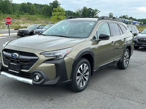 Certified 2024 Subaru Outback Limited AWD/4WD image 3