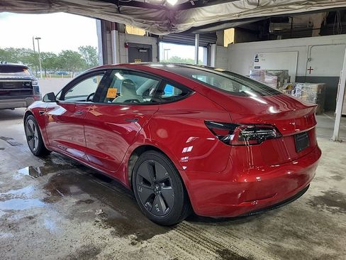 Used 2023 Tesla Model 3 Standard Range RWD image 4