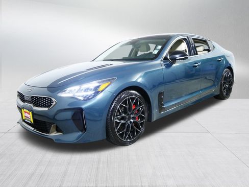 Used 2023 Kia Stinger GT-Line w/ Sun & Sound Package image 3