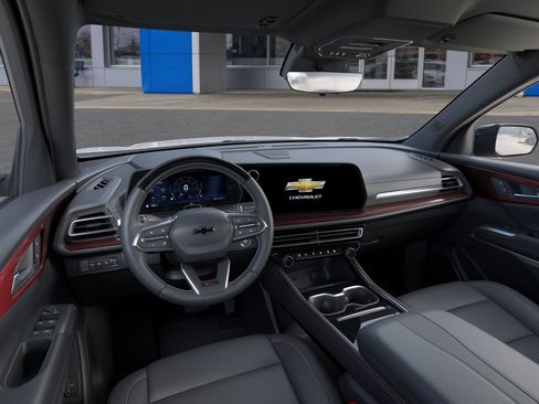 New 2026 Chevrolet Traverse Z71 AWD/4WD image 8