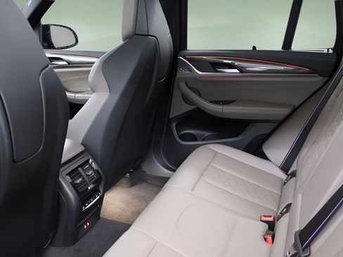 Used 2022 BMW X3 M w/ Competition Package image 18