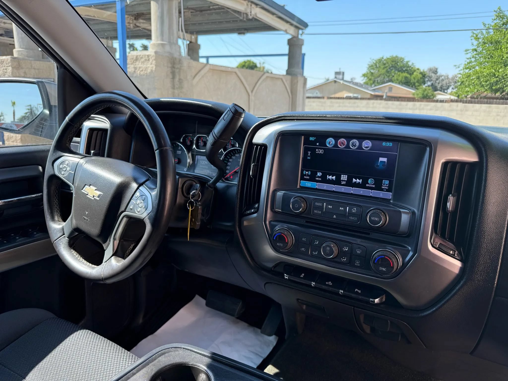 Used 2017 Chevrolet Silverado 1500 LT w/ All Star Edition AWD/4WD image 16