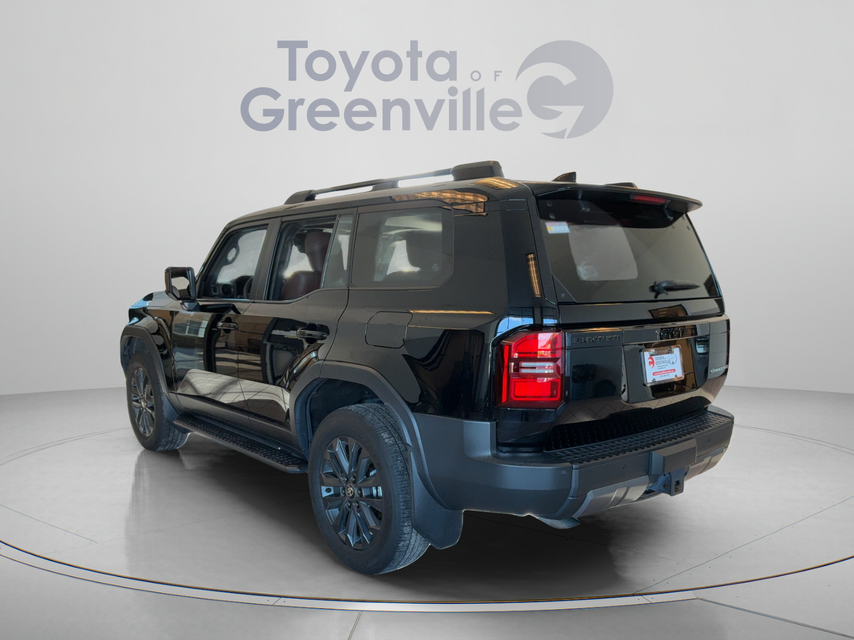 Used 2025 Toyota Land Cruiser w/ Premium Package AWD/4WD image 4