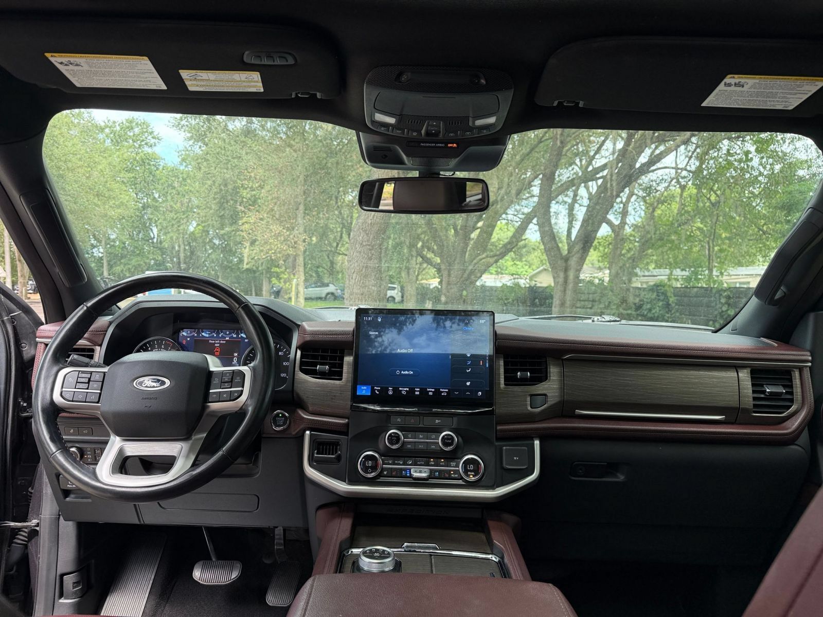 Used 2024 Ford Expedition Limited RWD image 34