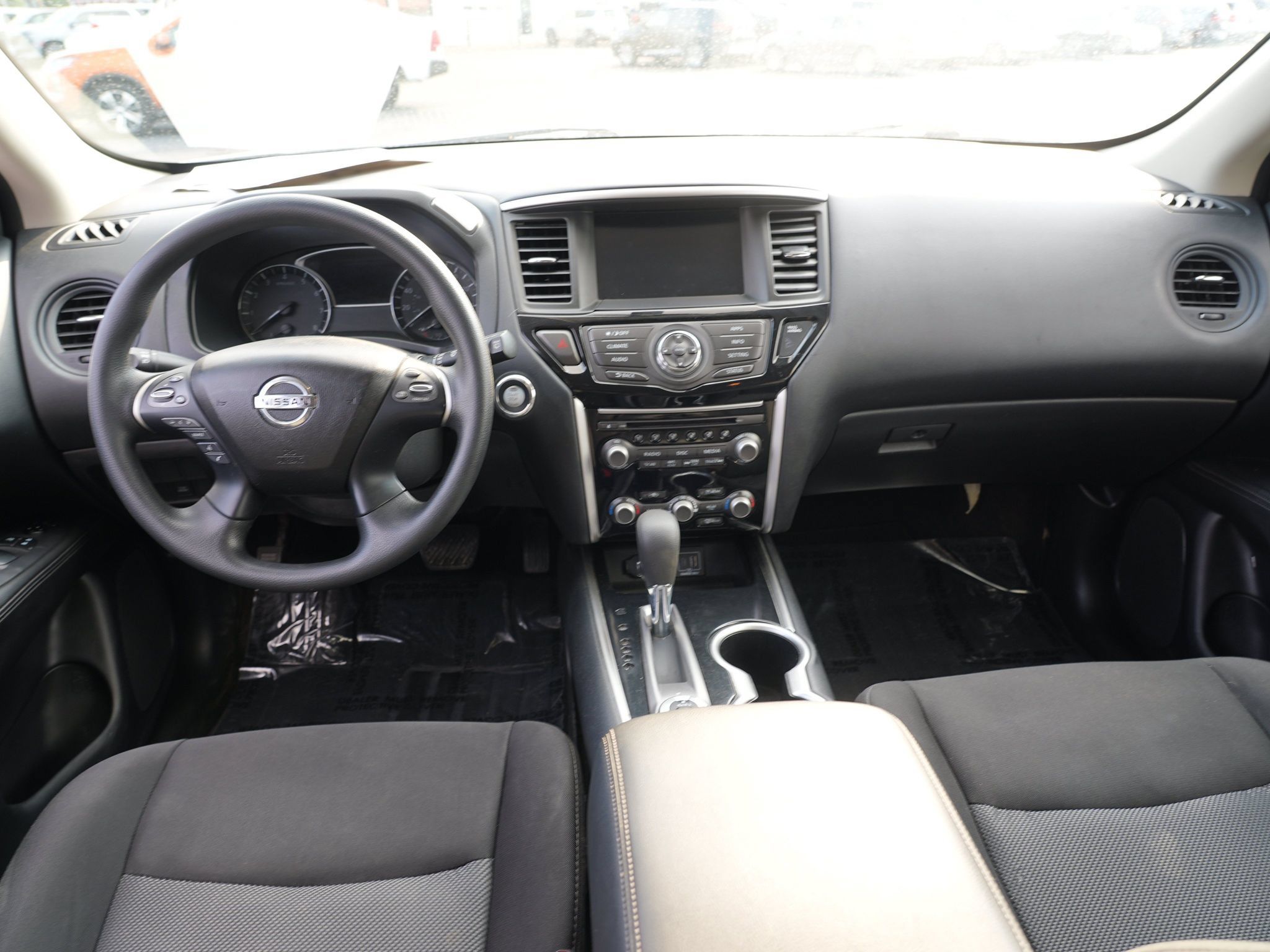 Used 2020 Nissan Pathfinder S AWD/4WD image 26