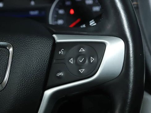 Used 2021 GMC Terrain SLT image 25