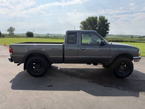 Used 1998 Ford Ranger XLT AWD/4WD image 8