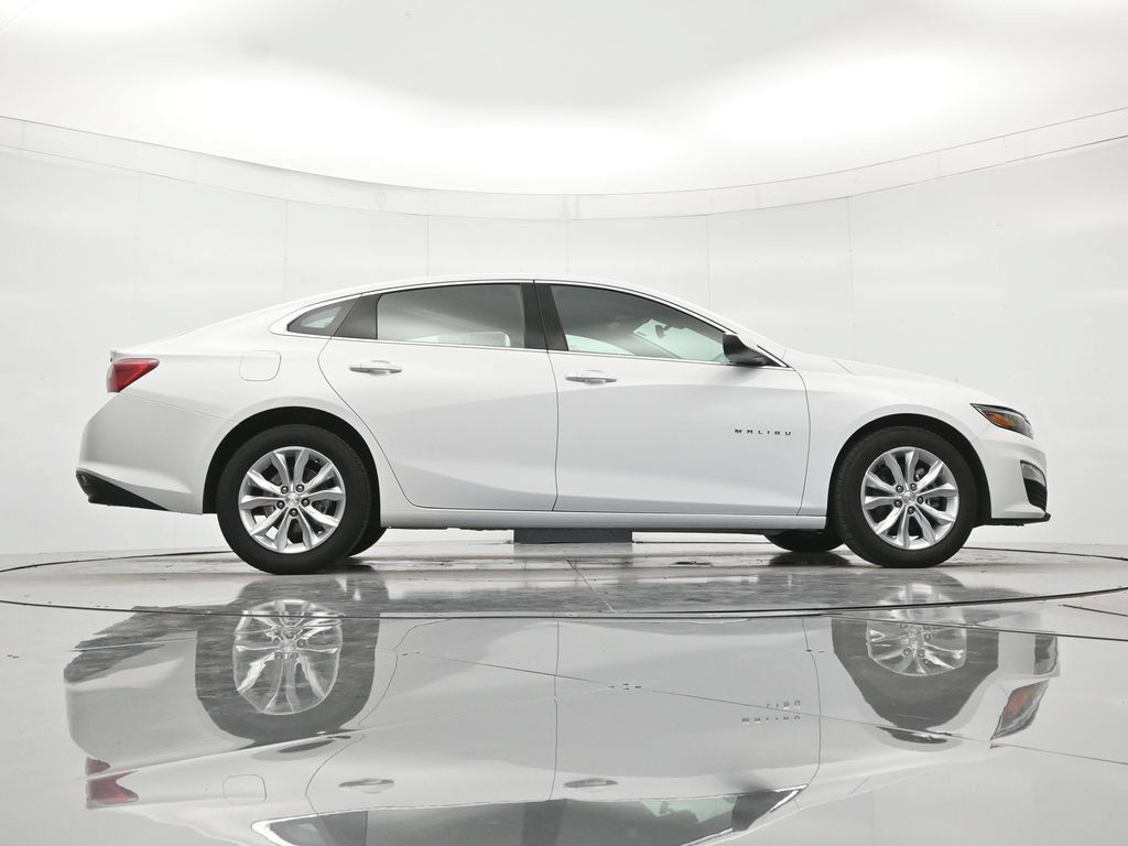 Certified 2025 Chevrolet Malibu LT FWD image 39
