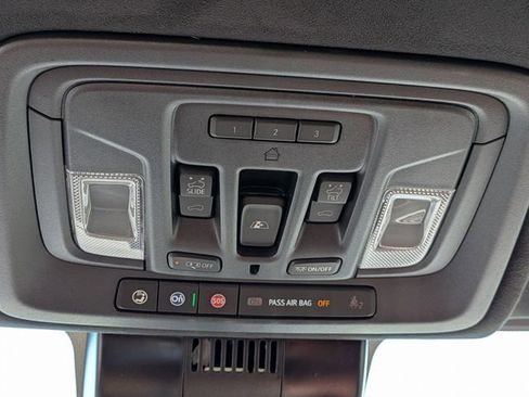 New 2026 GMC Sierra 2500 Denali Ultimate AWD/4WD image 18