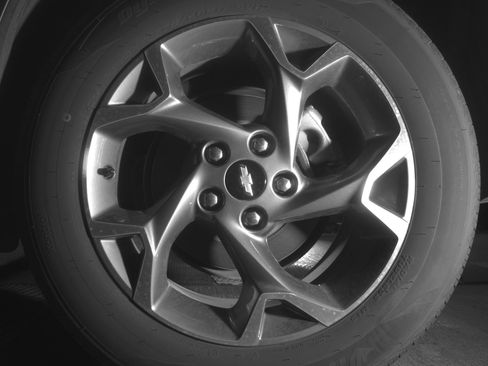Used 2025 Chevrolet Trax LT FWD image 14
