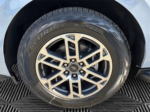 New 2025 Ford Expedition Max Active image 14