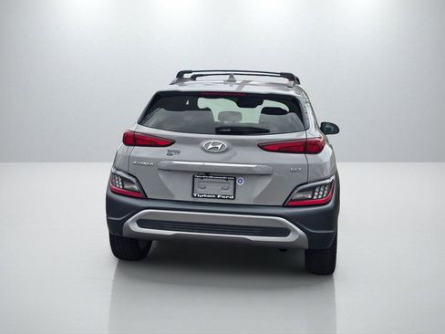 Used 2023 Hyundai Kona Limited FWD image 6