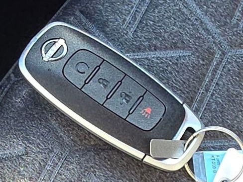 New 2026 Nissan Kicks SV w/ SV Premium Package image 28