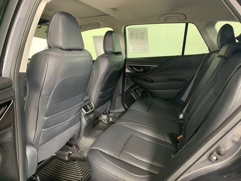 Used 2025 Subaru Outback Touring XT AWD/4WD image 7