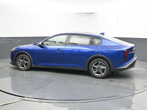 Used 2025 Kia K4 FWD image 9