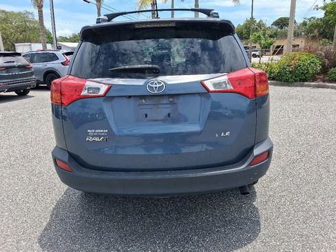 Used 2014 Toyota RAV4 LE FWD image 6