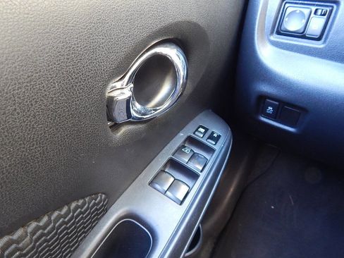 Used 2014 Nissan Versa Note SV image 21