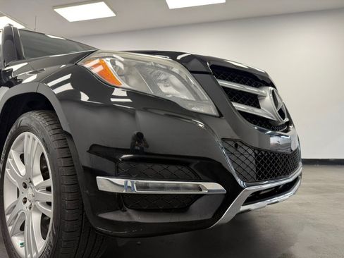 Used 2015 Mercedes-Benz GLK 350 4MATIC image 16